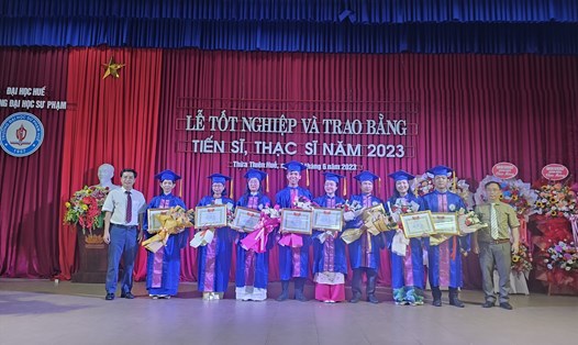 rao bằng Thạc sĩ cho 612 học viên khóa 29 (2020 - 2022). Ảnh: Nguyễn Luân.