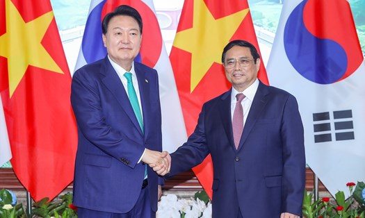 Thủ tướng Chính phủ Phạm Minh Chính cùng Tổng thống Hàn Quốc Yoon Suk Yeol 
Ảnh: Hải Nguyễn