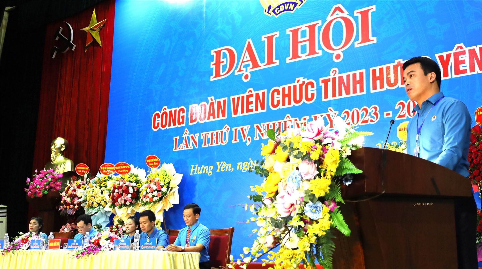 Ông Lê Quang Toản - Chủ tịch Liên đoàn Lao động tỉnh Hưng Yên phát biểu chỉ đạo tại đại hội. Ảnh: Đào Thu