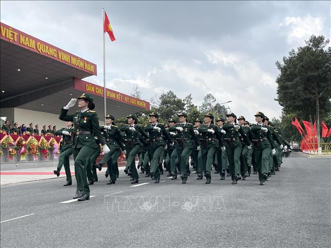 Xét thăng hàm Trung tá lên Đại tá quân đội cần bao nhiêu năm