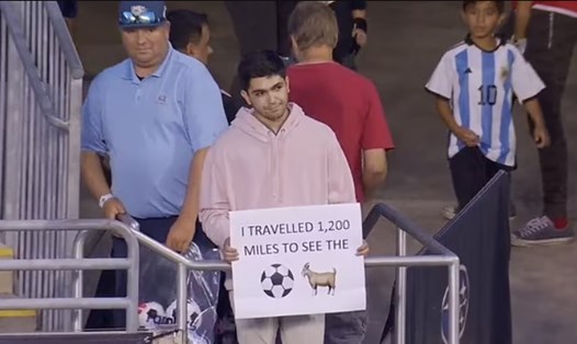 Chàng trai hâm mộ Lionel Messi di chuyển 2.000km đến Philadelphia để gặp thần tượng... Ảnh: Marca