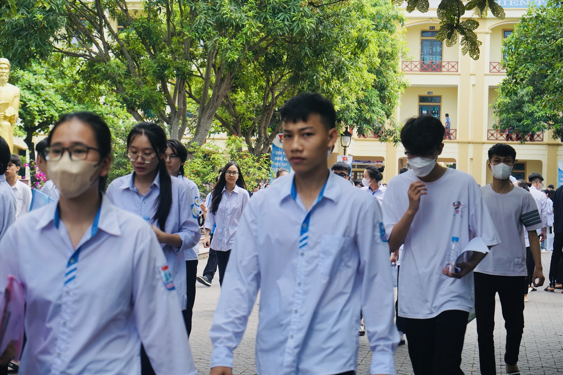 Đề thi môn Toán có tính phân hóa cao và phù hợp với thí sinh xét tuyển vào đại học. Ảnh: Quỳnh Trang