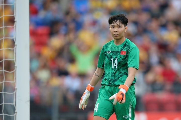 Thủ môn Kim Thanh đóng góp rất lớn trong thành tích giành vé dự World Cup nữ 2023 của tuyển nữ Việt Nam. Ảnh: VFF