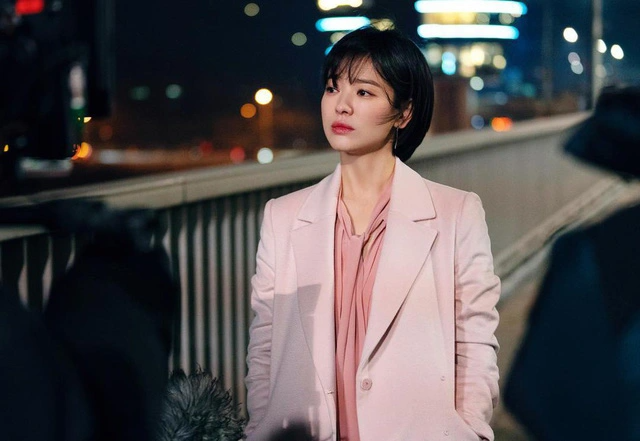 Hình ảnh Song Kye Kyo trong bộ phim Encounter. Ảnh: Chụp màn hình