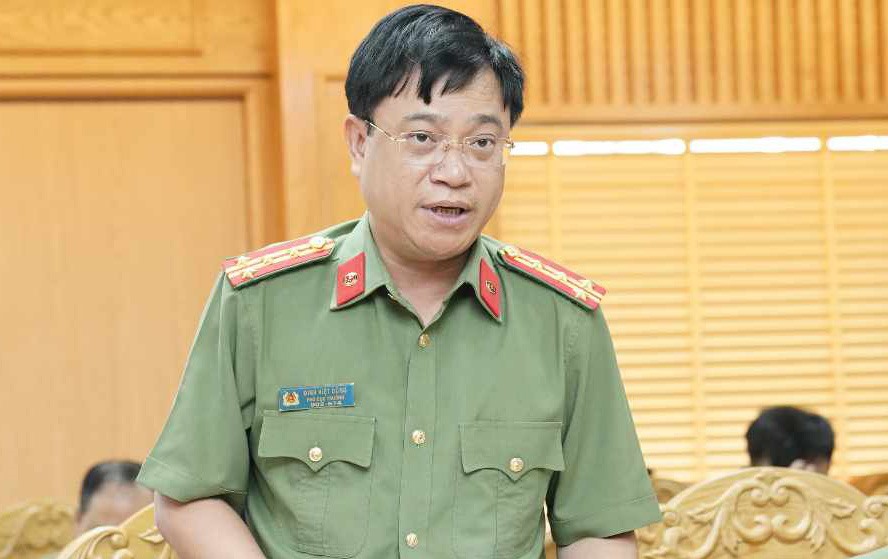 Đại tá Đinh Việt Dũng - Phó Cục trưởng Cục An ninh nội địa nói về các nhóm mê tín dị đoan. Ảnh: Quang Việt