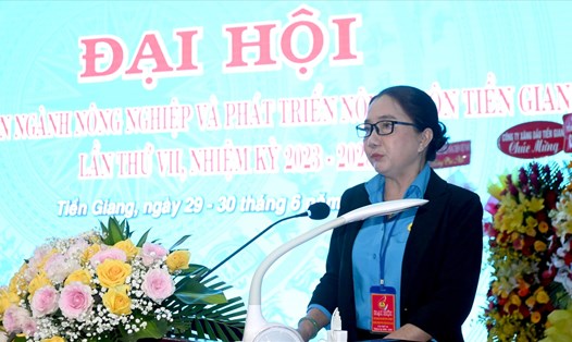 Bà Huỳnh Kim Thoa tái đắc cử Chủ tịch Công đoàn ngành NNPTNT tỉnh Tiền Giang, nhiệm kì 2023-2028. 
Ảnh: Thành Nhân