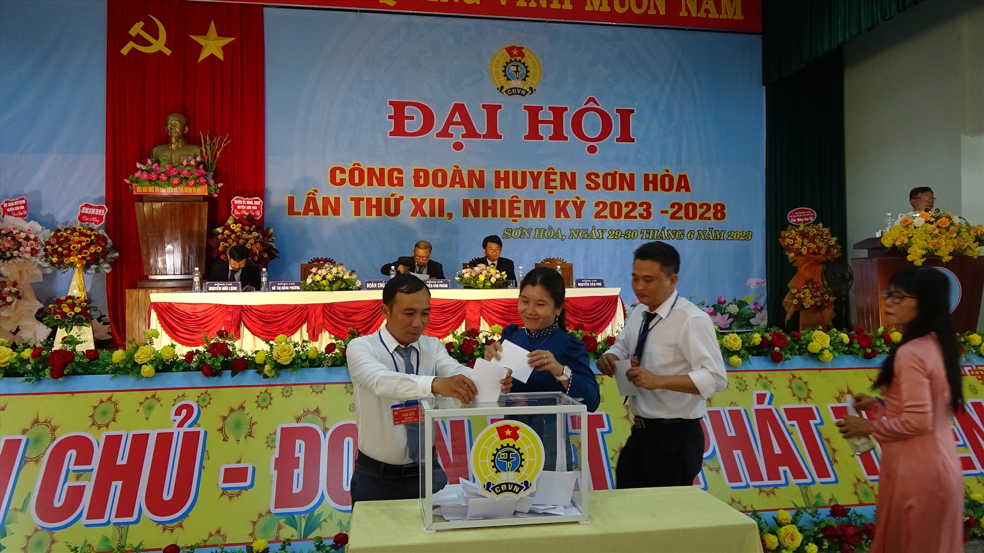 Đại hội Công đoàn huyện Sơn Hòa (Phú Yên) đề ra nhiều chỉ tiêu quan trọng cho nhiệm kì 2023-2028. Ảnh: Mạnh Tuấn