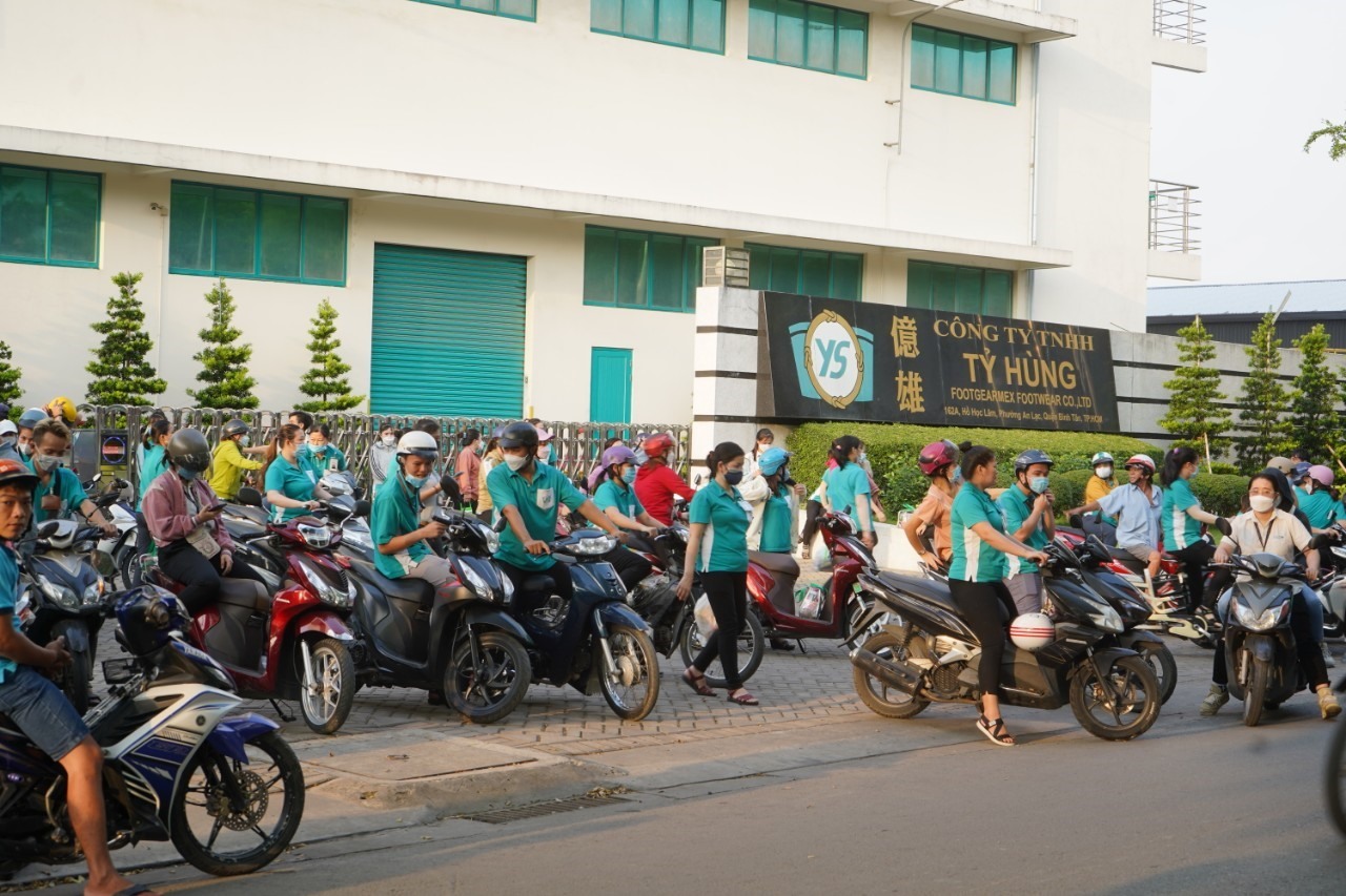 Giải pháp tháo gỡ khó khăn cho hơn 500.000 lao động bị mất, giảm việc làm