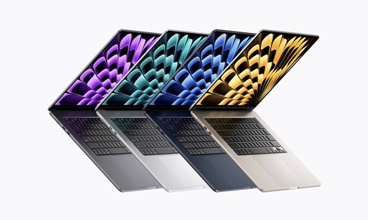 MacBook Air 15 inch chạy chip M2 được Apple quảng cáo là nhanh gấp 12 lần chiếc MacBook Air mạnh nhất chạy chip Intel. Ảnh: Apple