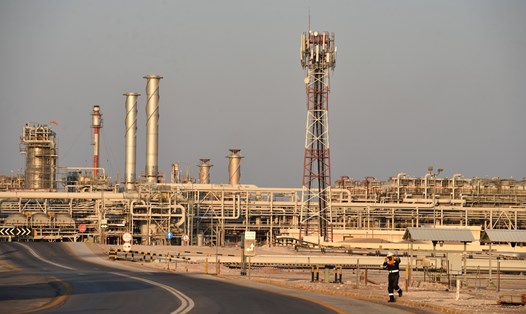 Nhà máy xử lý dầu Abqaiq của Saudi Aramco. Ảnh: AFP
