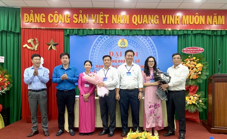 Ra mắt Ban Chấp hành Công đoàn Ban Quản lý dự án Mỹ Thuận, khóa II nhiệm kỳ 2023 - 2028. Ảnh: Công đoàn GTVTVN