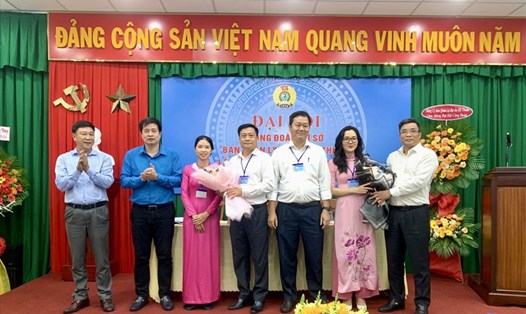 Ra mắt Ban Chấp hành Công đoàn Ban Quản lý dự án Mỹ Thuận, khóa II nhiệm kỳ 2023 - 2028. Ảnh: Công đoàn GTVTVN