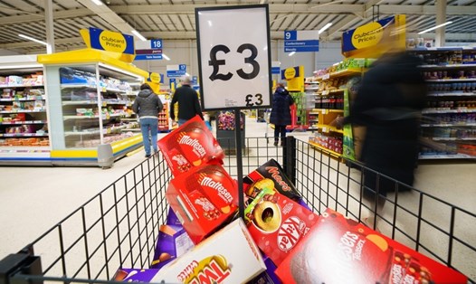 Giá thực phẩm tăng tới 19,1% trong tháng 4 ở Anh. Ảnh: Xinhua