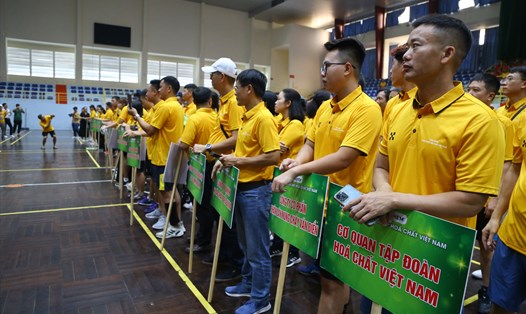 Gần 500 vận động viên tham gia Chung kết Hội thao CNVCLĐ Tập đoàn Công nghiệp Hóa chất Việt Nam năm 2023. Ảnh: Văn Trực