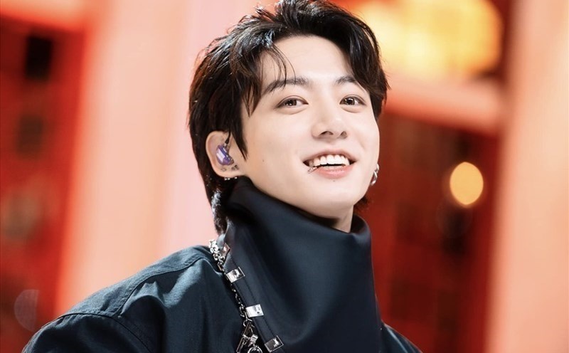 Những điều cho thấy Jungkook BTS xứng đáng là idol tài năng hàng đầu Kpop