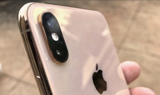 iPhone X, chiếc điện thoại mở đầu kỉ nguyên FaceID của Apple đã chính thức bị ngừng hỗ trợ trên iOS 17 mới. Ảnh: Venturebeat