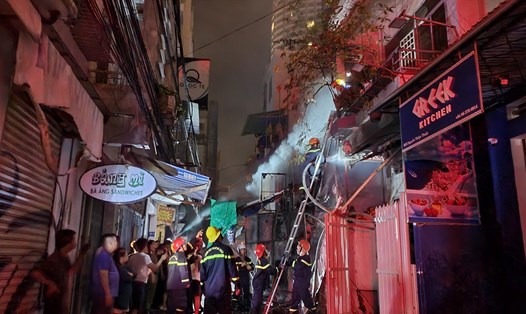 Hiện trường vụ cháy nhà ở khu phố tây Nha Trang khiến 3 ông cháu tử vong. Ảnh: Phương Linh