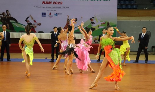 1.200 VĐV tham gia Giải Vô địch trẻ và Cúp khiêu vũ thể thao quốc gia năm 2023. Ảnh: Nguyễn Linh