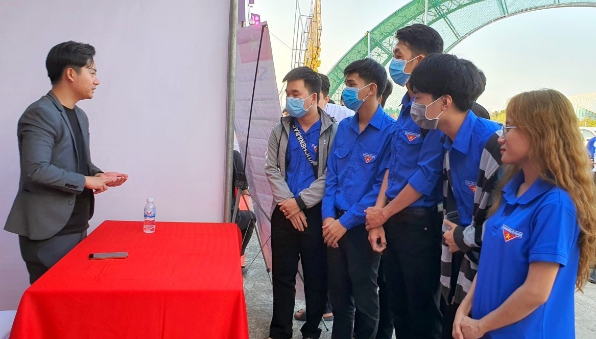 Xuất khẩu lao động được tỉnh Bạc Liêu đặc biệt quan tâm thông qua nhiều đợt tư vấn, giới thiệu. Ảnh: Nhật Hồ