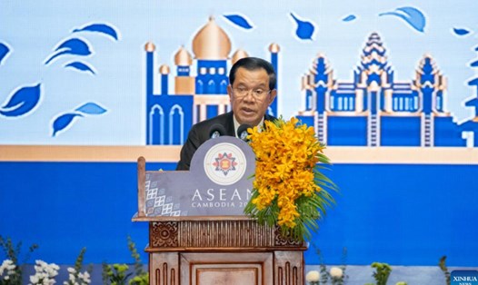 Thủ tướng Campuchia Hun Sen phát biểu tại lễ bế mạc Hội nghị Cấp cao ASEAN lần thứ 40 và 41, ngày 13.11.2022. Ảnh: Xinhua