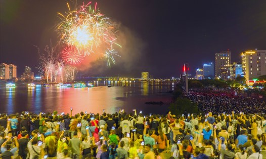 Lễ hội pháo hoa quốc tế Đà Nẵng 2023 có sức hút lớn đối với người dân và du khách. Ảnh: Ban tổ chức
