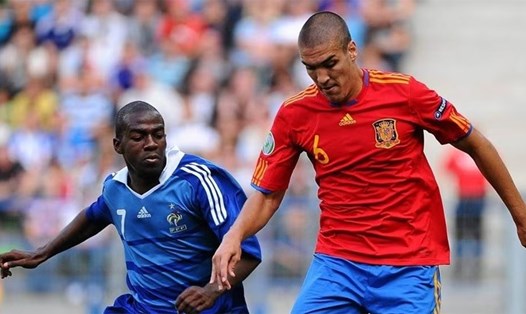 Romeu từng chơi cho các cấp độ trẻ của Tây Ban Nha trong sự nghiệp. Ảnh: UEFA