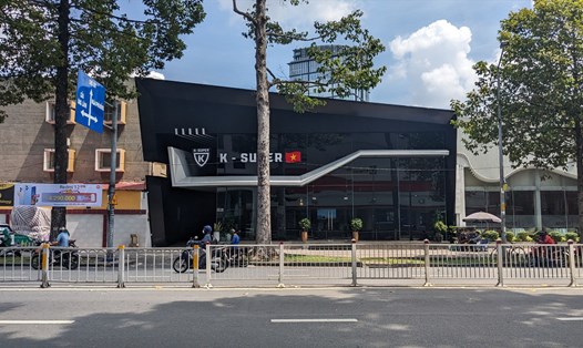 Phan Công Khanh bị bắt khẩn cấp, showroom K-Super "cửa đóng, then cài"
