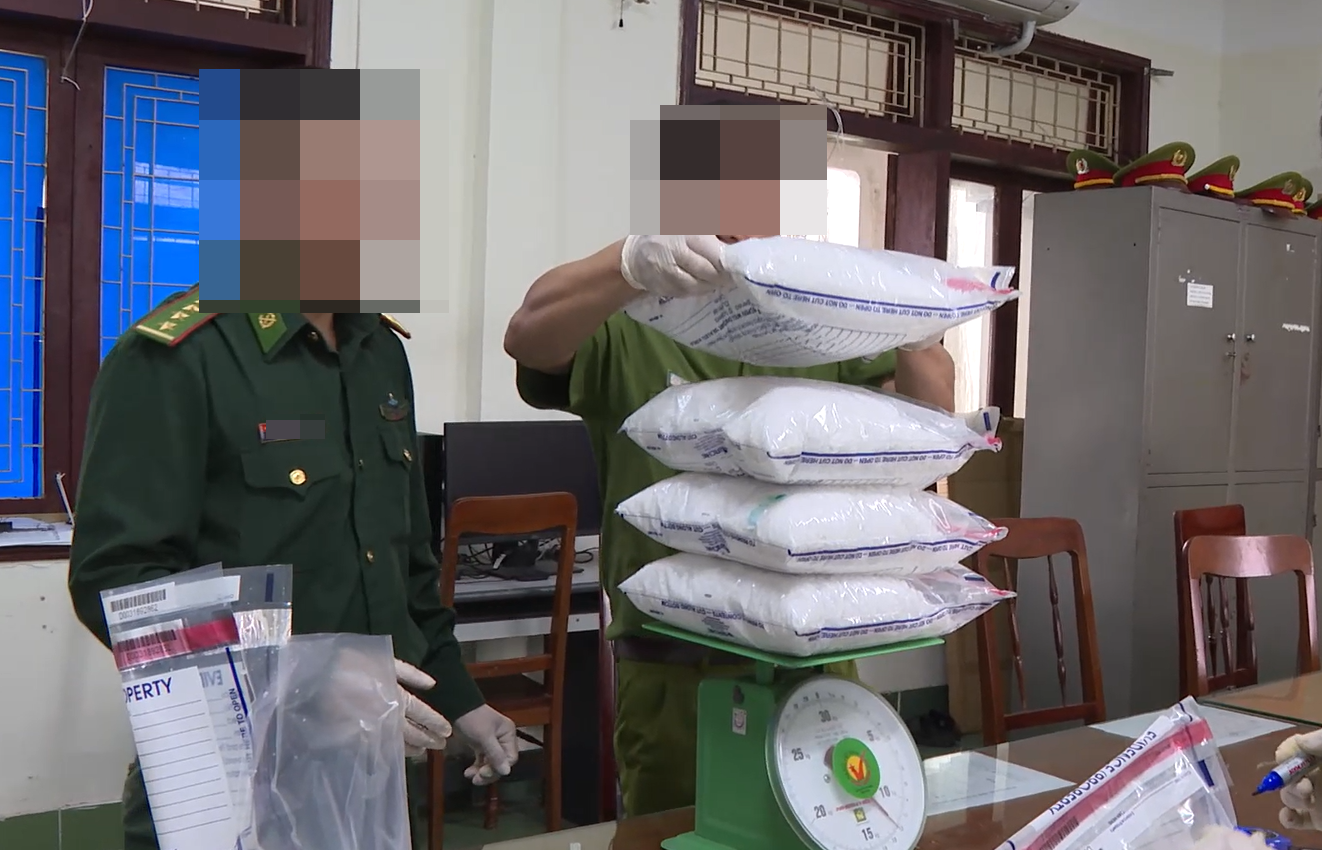 Số lượng ma túy do Bộ đội biên phòng Quảng Ngãi phát hiện, thu giữ từ đầu năm 2022 đến nay lên đến gần 20 kilogam. Ảnh: Thanh Tánh