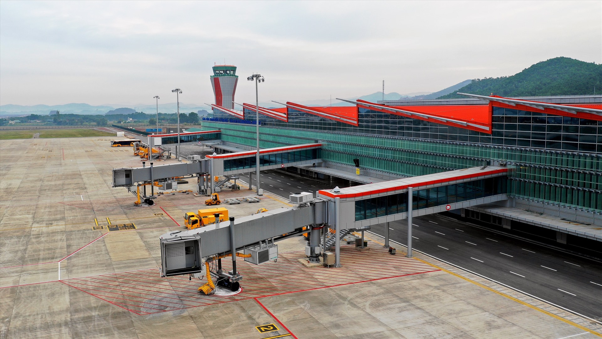 Sân bay quốc tế Vân Đồn - sân bay tư nhân đầu tiên và duy nhất hiện nay của cả nước. Ảnh: Nguyễn Hùng