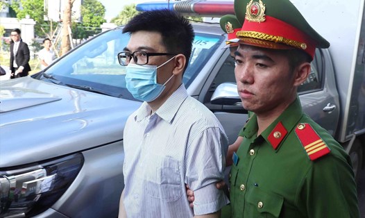Nguyễn Quang Linh - bị cáo trong vụ chuyến bay giải cứu. Ảnh: Quang Việt