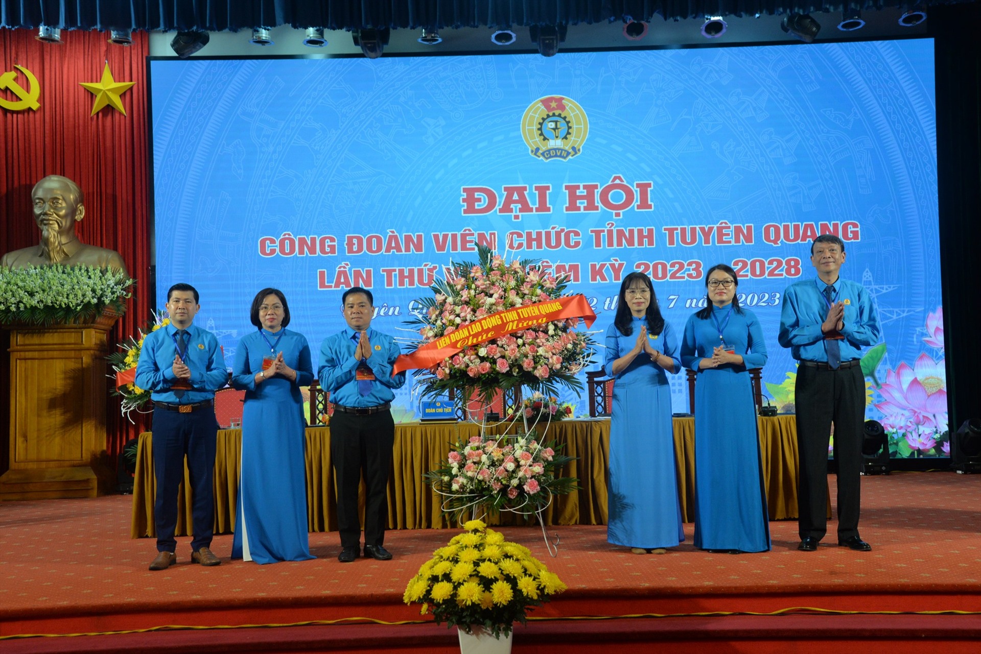 Ông Võ Công Thành tái cử Chủ tịch Công đoàn viên chức tỉnh Tuyên Quang