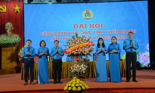 Đại hội Công đoàn viên chức tỉnh Tuyên Quang lần thứ VI, nhiệm kỳ 2023 - 2028 đã thành công tốt đẹp.