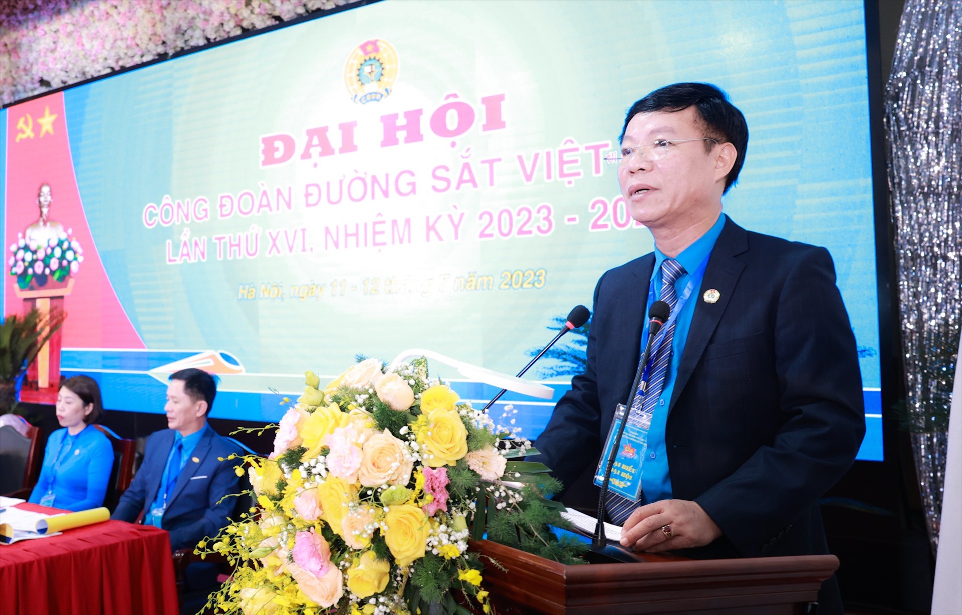 Ông Mai Thành Phương - Chủ tịch Công đoàn Đường sắt Việt Nam phát biểu tại đại hội. Ảnh: Hải Nguyễn.
