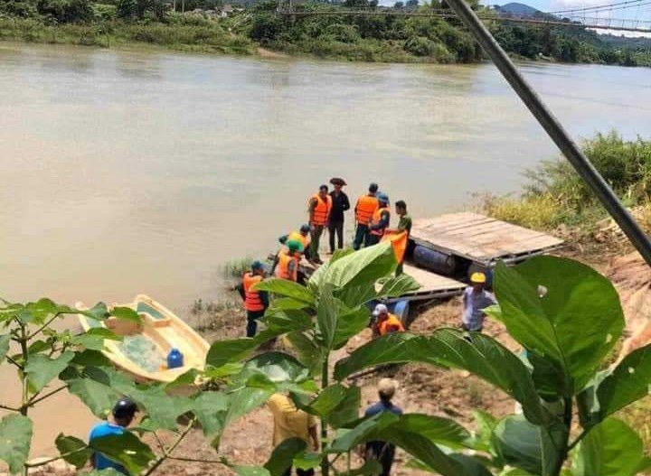 Hai người đàn ông bị lật thuyền giữa sông ở Đắk Nông đã tử vong