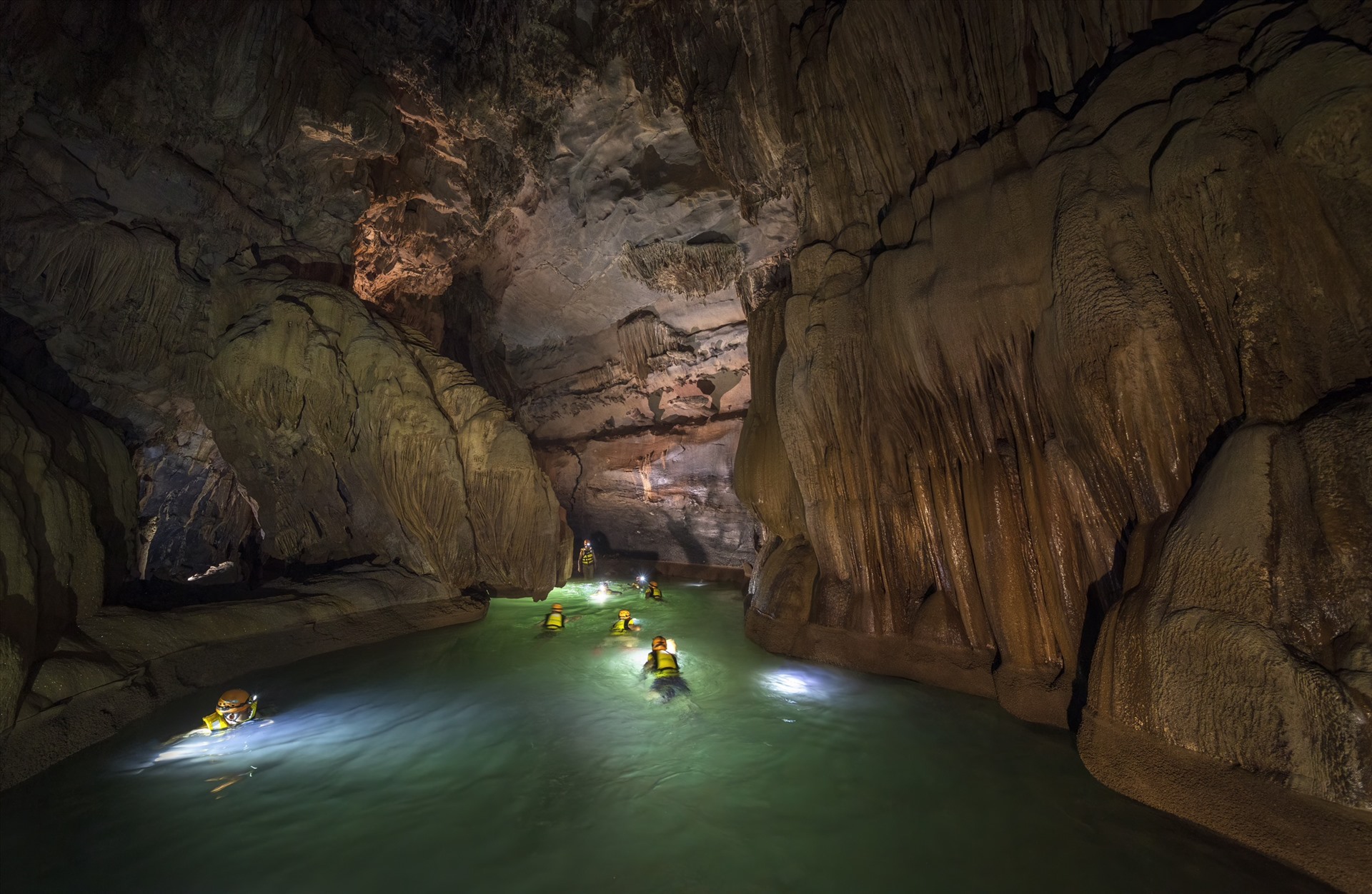 Phong Nha - Kẻ Bàng: Vẻ đẹp bất tận mà ai cũng muốn một lần được khám phá. Ảnh: LPL