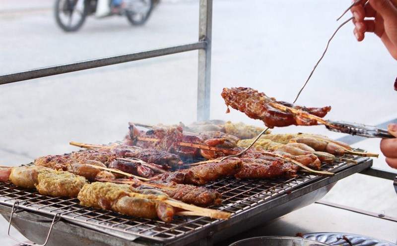 Món ếch nướng Campuchia độc đáo ở An giang