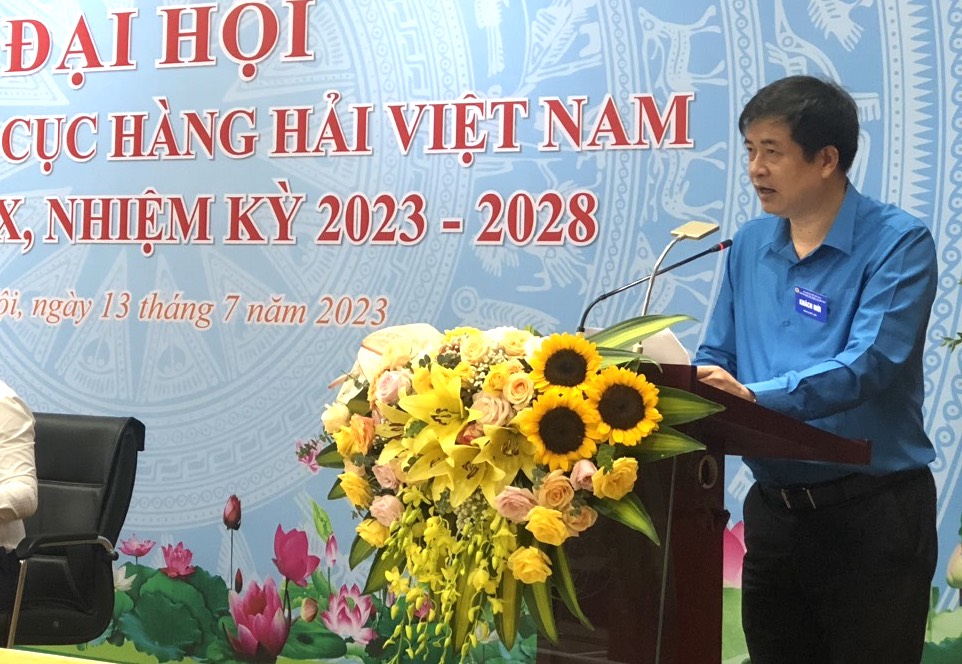 Ông Phạm Hoài Phương - Chủ tịch Công đoàn Giao thông Vận tải Việt Nam phát biểu tại đại hội. Ảnh: Văn Quyết