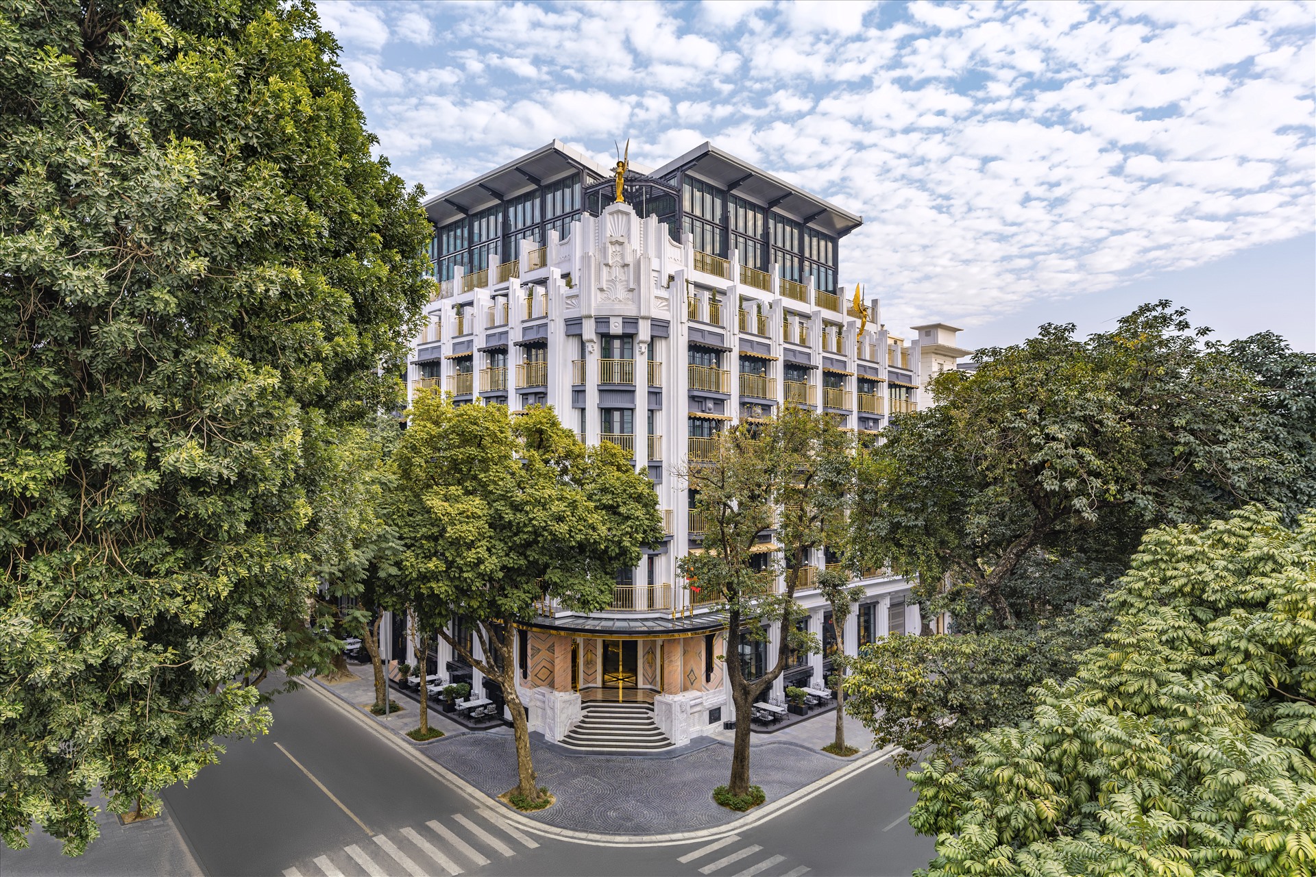 Khách sạn Capella Hanoi - một trong những công trình mới nhất của kiến trúc sư nổi tiếng Bill Bensley. Ảnh: Hà 