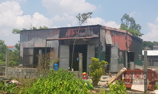 Khu vực xưởng sản xuất bông lau (tại phố Bồ Vy, thị trấn Yên Thịnh, huyện Yên Mô, Ninh Bình) nơi xảy ra vụ hỏa hoạn. Ảnh: Diệu Anh