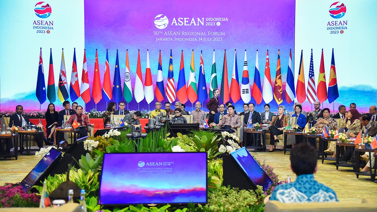 ARF là cấu phần không thể thiếu trong cấu trúc khu vực với ASEAN ở trung tâm. Ảnh: Bộ Ngoại giao