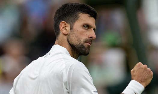 Novak Djokovic khẳng định bản lĩnh với trận thắng nhanh trước Jannik Sinner tại bán kết Wimbledon 2023. Ảnh: Wimbledon