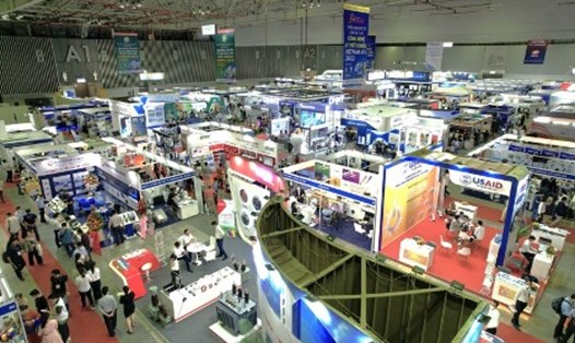 Vietnam ETE & Enertec Expo 2023 với tổng quy mô gần 600 gian hàng, trưng bày trên diện tích 10.000m2 . Ảnh MA