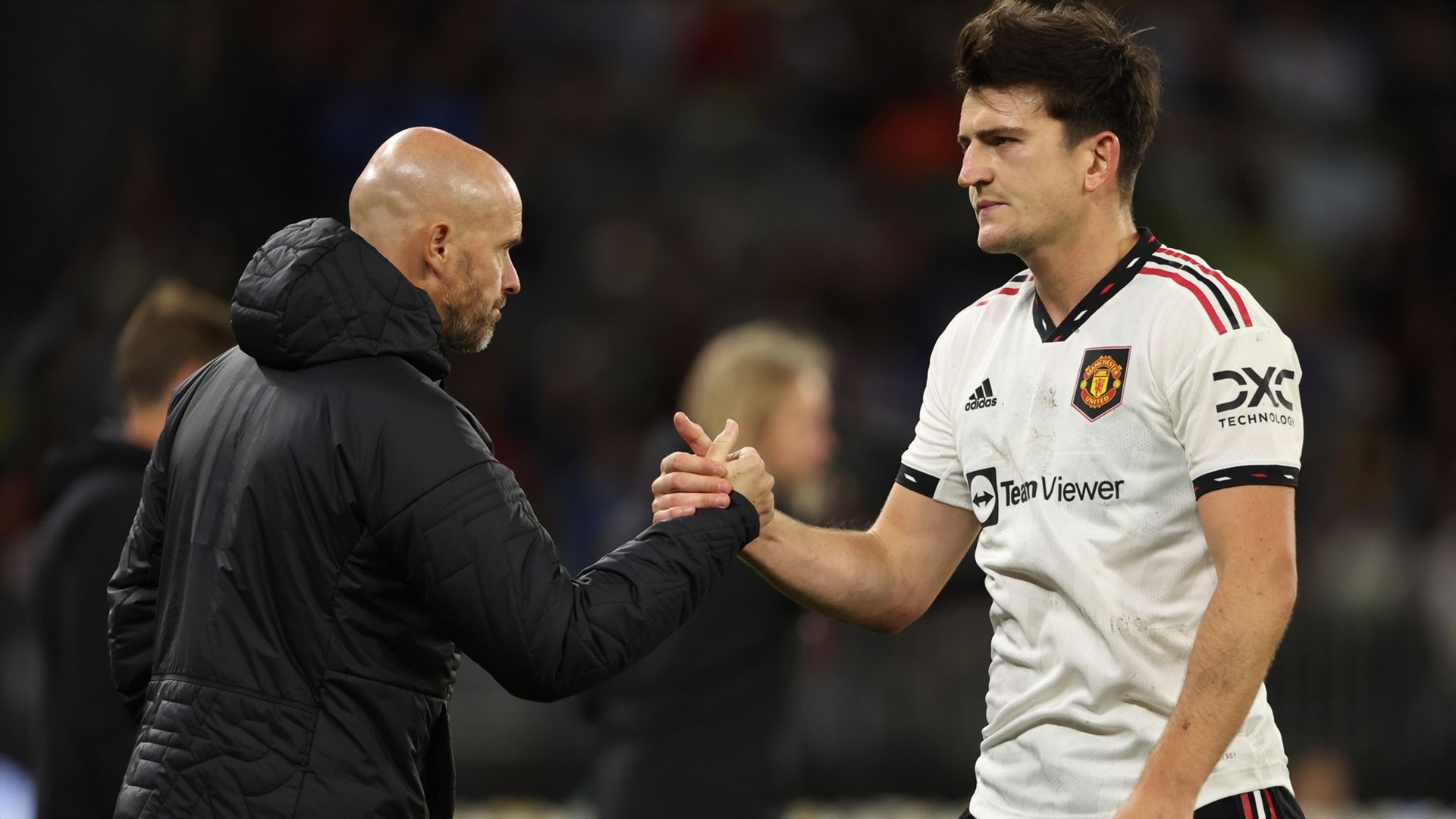 Ten Hag đã không còn đủ sự kiên nhẫn với Maguire.  Ảnh: Sky Sports