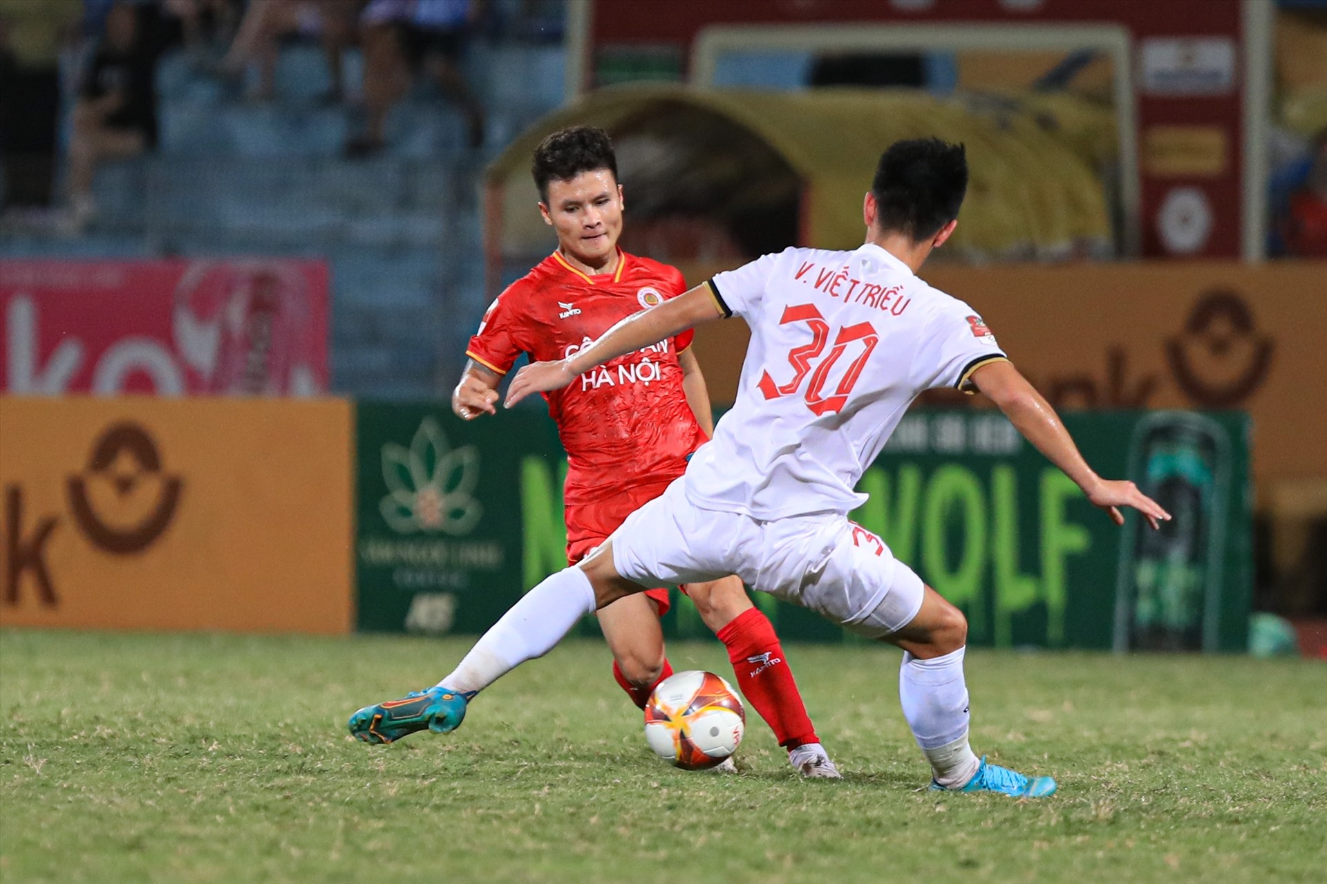 Quang Hải chưa có bàn thắng sau 3 trận thi đấu cho Công an Hà Nội. Ảnh: Minh Dân