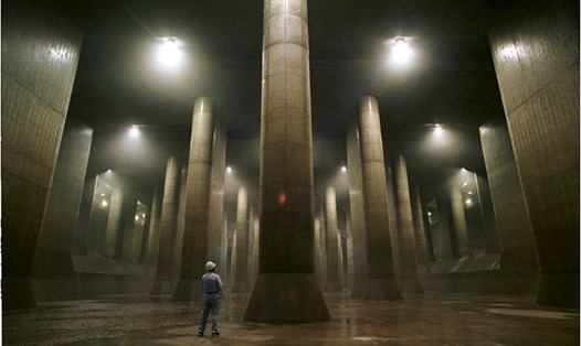 Hầm thoát nước khổng lồ dưới lòng đất tại quận Edogawa của thủ đô Tokyo, Nhật Bản, được xây dựng để phòng chống bão lớn. Ảnh: Chính quyền quận Edogawa