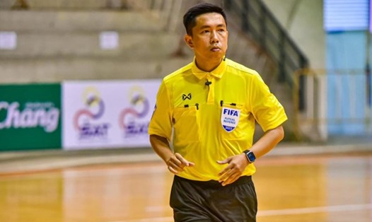  Ông Huỳnh Nguyên Thành là trọng tài futsal cấp cao của AFC thứ 2 tại Việt Nam. Ảnh: VFF