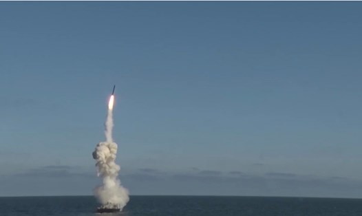 Nga phóng tên lửa hành trình Kalibr. Ảnh: Bộ Quốc phòng Nga