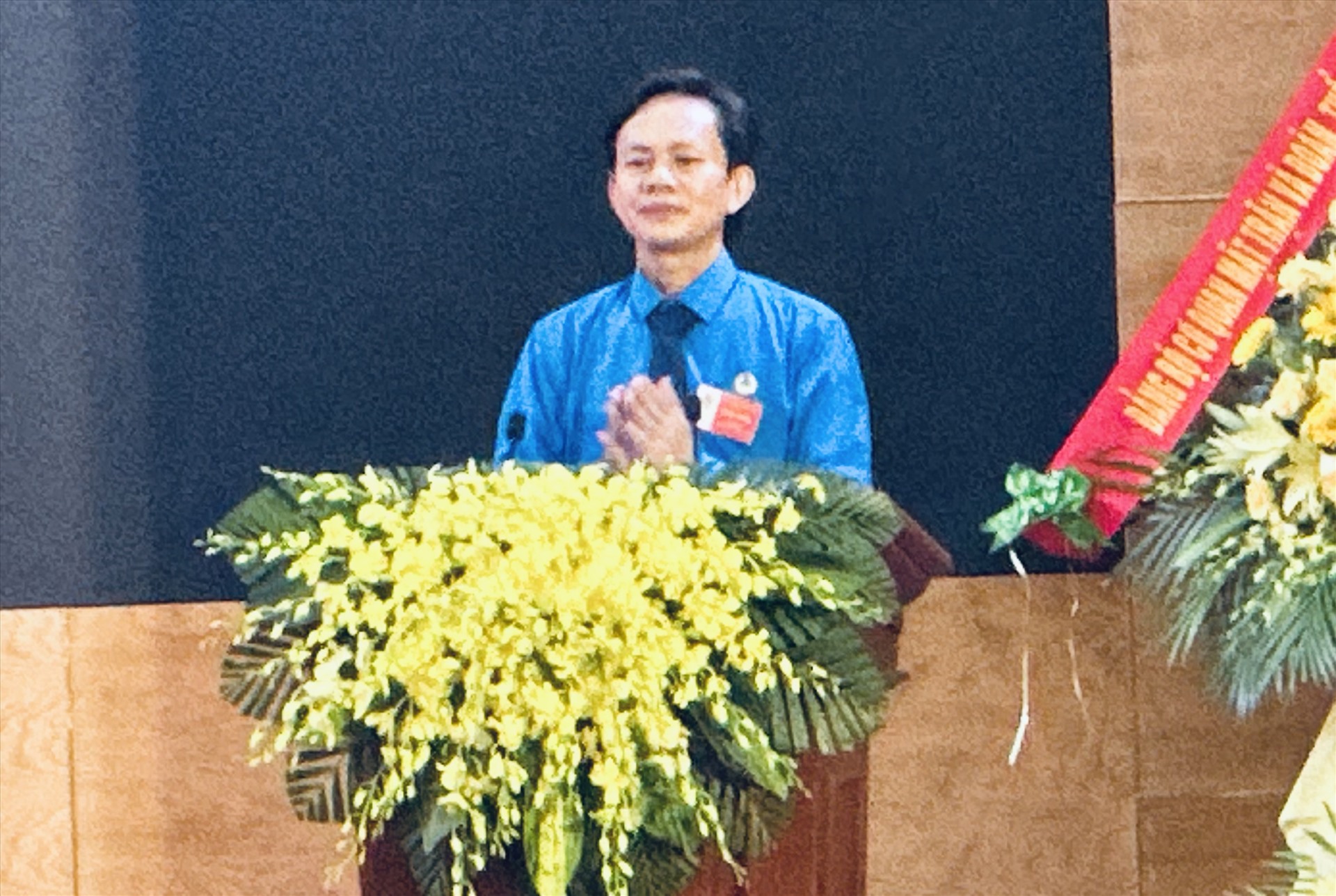 ông Trương Thanh Bình tái đắc cử chức danh Chủ tịch LĐLĐ Thành phố Đồng Hới khoá mới. Ảnh: Lê Phi Long