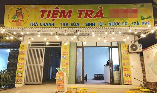 Quán trà chanh được cải tạo từ chính văn phòng bất động sản đã bị đóng cửa ở khu Hoà Lạc, Hà Nội. Ảnh: Nhân vật cung cấp

