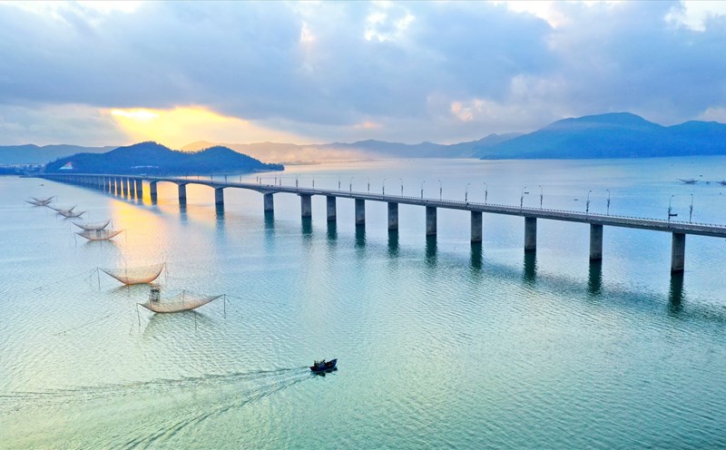 Đầm Thị Nại, nơi diễn ra Giải đua thuyền máy nhà nghề quốc tế Grand Prix of Binh Dinh 2024. Ảnh: Nguyễn Dũng